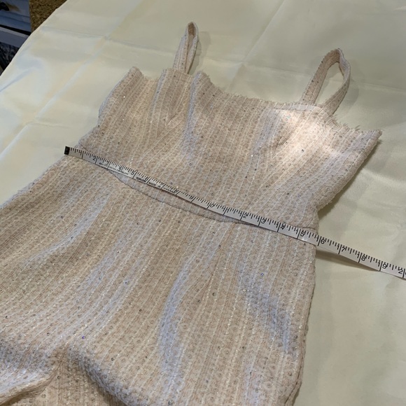 NWOT Black Halo Jumpsuit White/ beige sparkles 12 - Picture 7 of 16